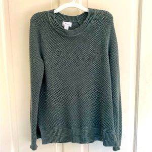 Women’s sweater